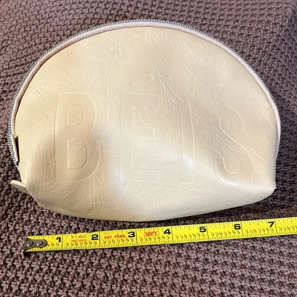 BEIS Cream Cosmetic Bag - Picture 6 of 7
